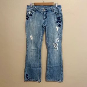 American Eagle Stretch Skinny Flare embroidered low rise denim jeans 8 Regular